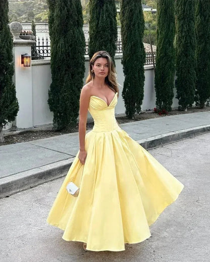Elegance Strapless Sweetheart A-Line Prom Dress