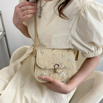 Daisy Floral Embroidered Straw Crossbody Bag
